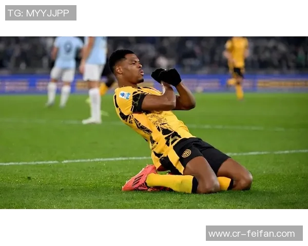 邓弗里斯喜获进球与胜利感谢小图拉姆精彩配合助力球队表现